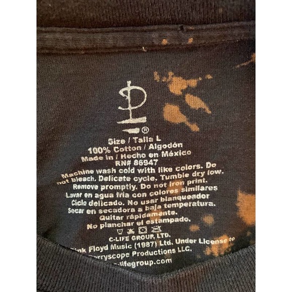 Pink Floyd Tshirt Size L Women's Distressed - Picture 3 of 3
